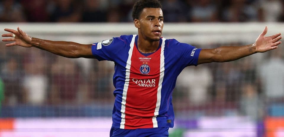 PSG Proposes Major Pay Raise to Desire Doue with New Contract Until 2032
