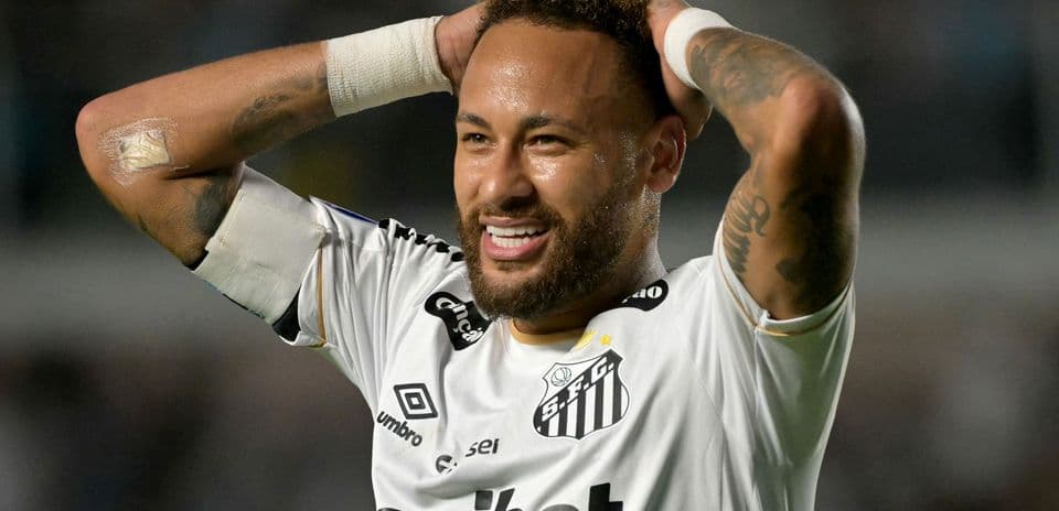 Cuca Plans Talk with Neymar as Santos Faces Suspension Woes Amid Key Defeat