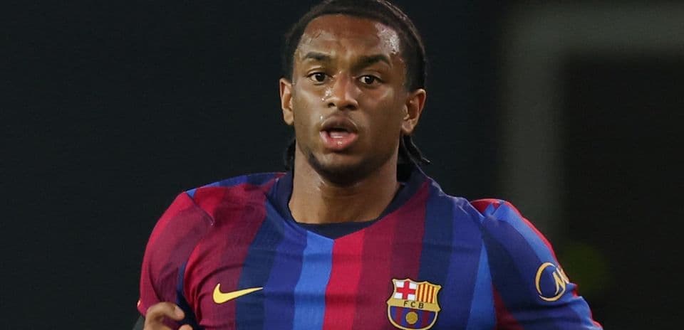 Manchester United Make Last-Minute Move for Barcelona’s Alejandro Balde on Transfer Deadline Day