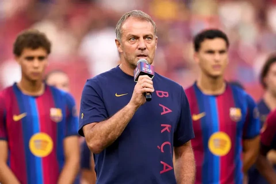 Manager speaking at FC Barcelona event with players Manager speaking at FC Barcelona event with players