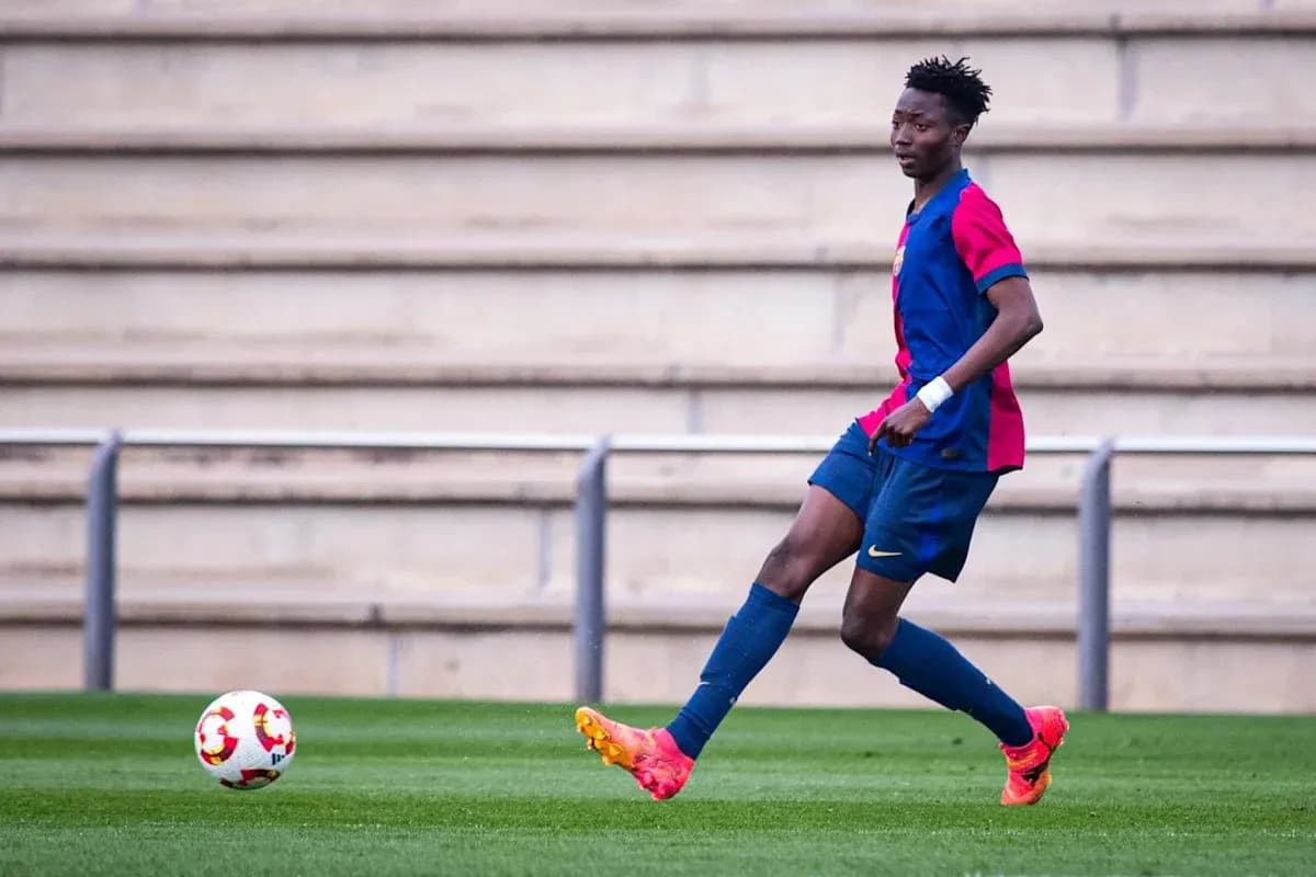 Player in Barcelona kit controlling a soccer ball Player in Barcelona kit controlling a soccer ball