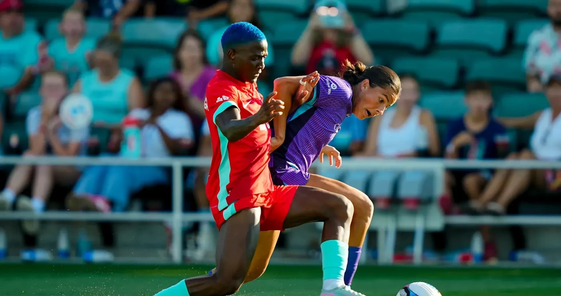 Kansas City player challenges Orlando Pride opponent Kansas City player challenges Orlando Pride opponent
