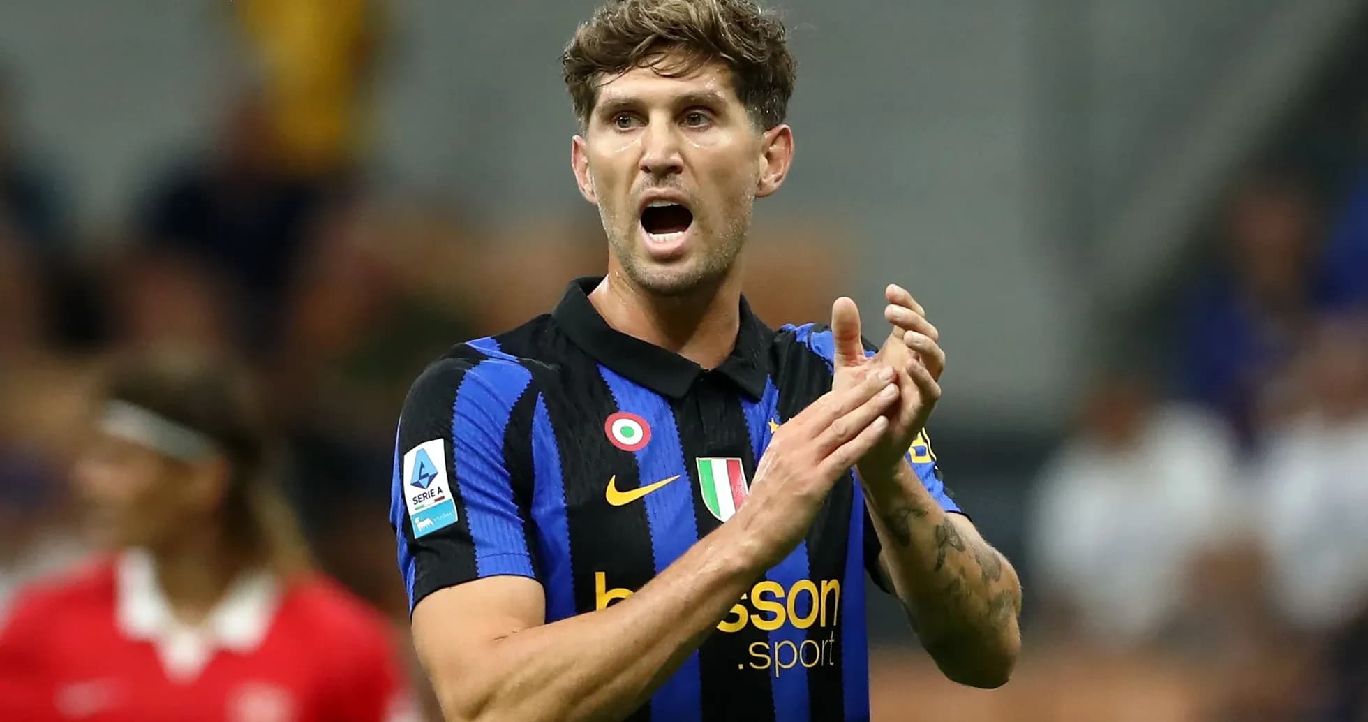 Player clapping during a Serie A match Player clapping during a Serie A match