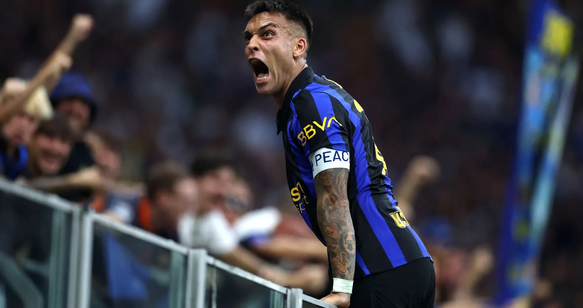 Lautaro Martínez celebrating during Inter vs Napoli Lautaro Martínez celebrating during Inter vs Napoli