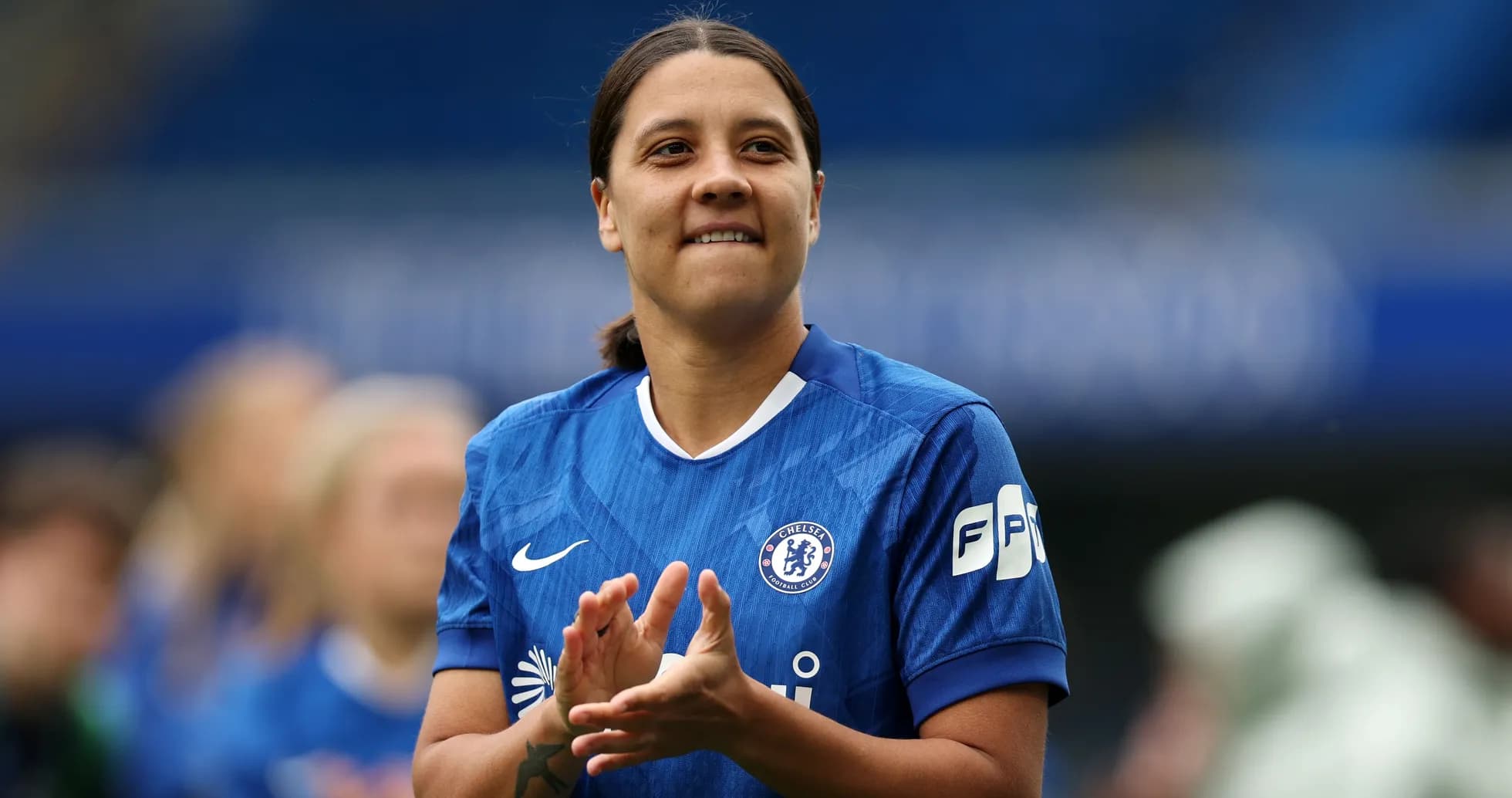Player applauding in Chelsea kit on the pitch Player applauding in Chelsea kit on the pitch