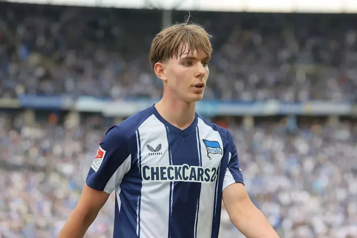 Player in Hertha BSC jersey during match Player in Hertha BSC jersey during match