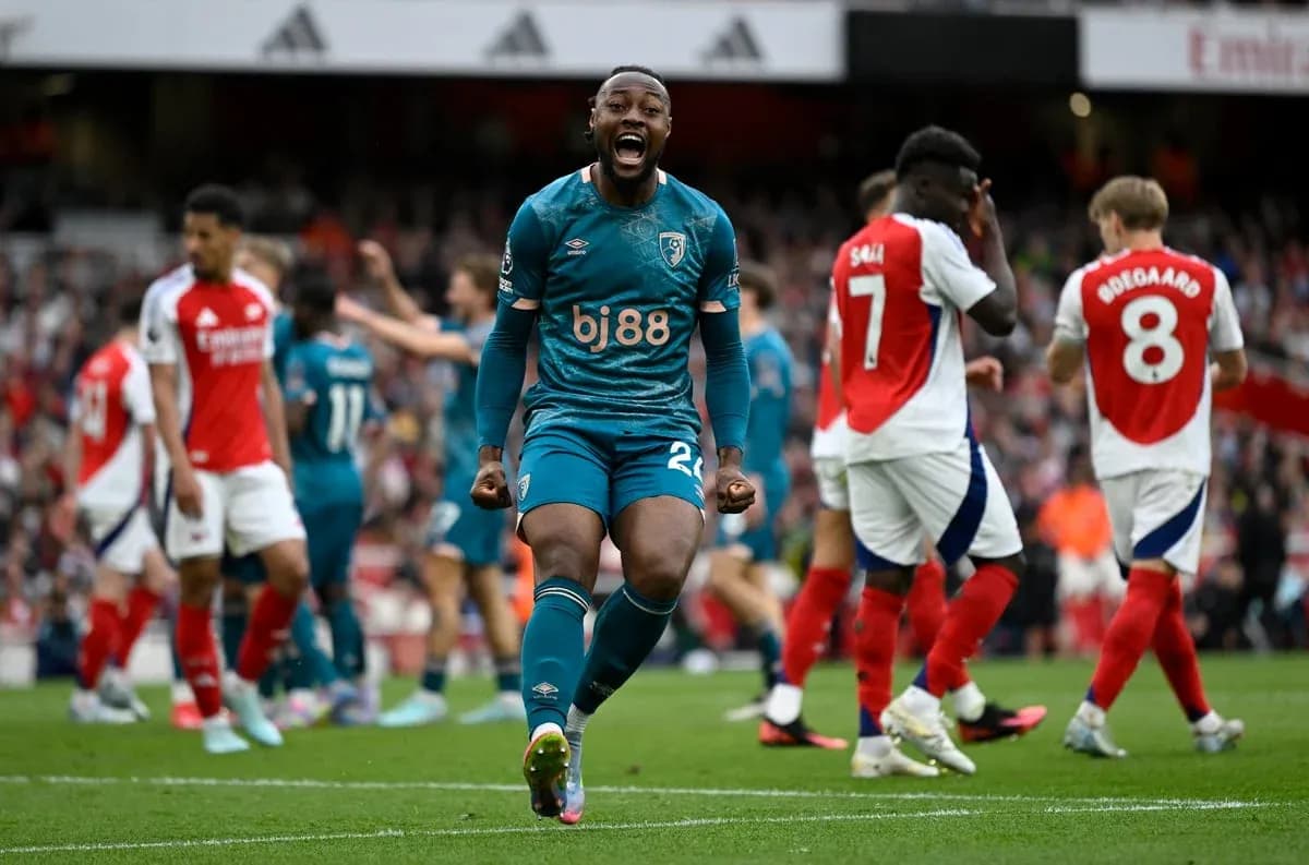Bournemouth player celebrating during Arsenal match Bournemouth player celebrating during Arsenal match