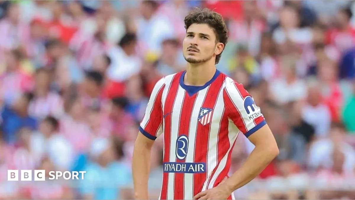 Atletico Madrid player looking up during match Atletico Madrid player looking up during match