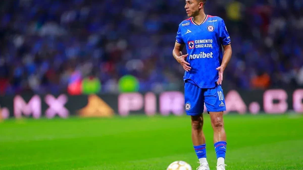 Cruz Azul player during Liga MX match Cruz Azul player during Liga MX match