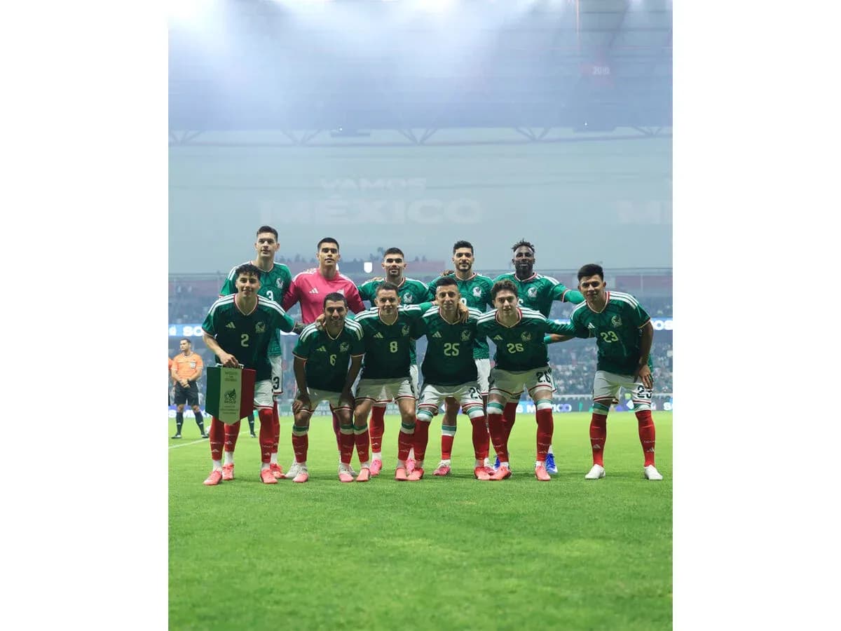 Mexico national team lineup before match Mexico national team lineup before match