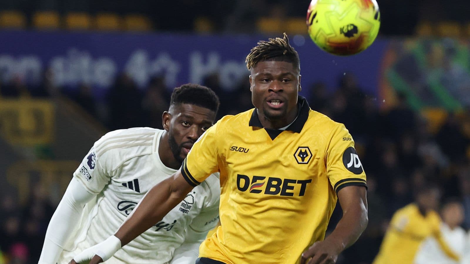 Nottingham Forest Narrowly Defeats Wolves 1-0 at Molineux.jpg Nottingham Forest Narrowly Defeats Wolves 1-0 at Molineux.jpg