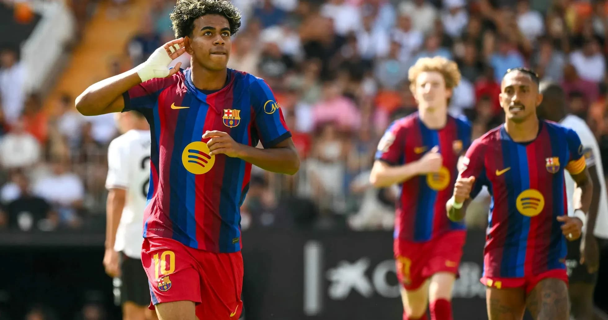 Barcelona player celebrating during Valencia match Barcelona player celebrating during Valencia match