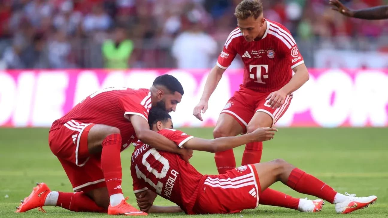 Bayern Munich players celebrating on the field Bayern Munich players celebrating on the field