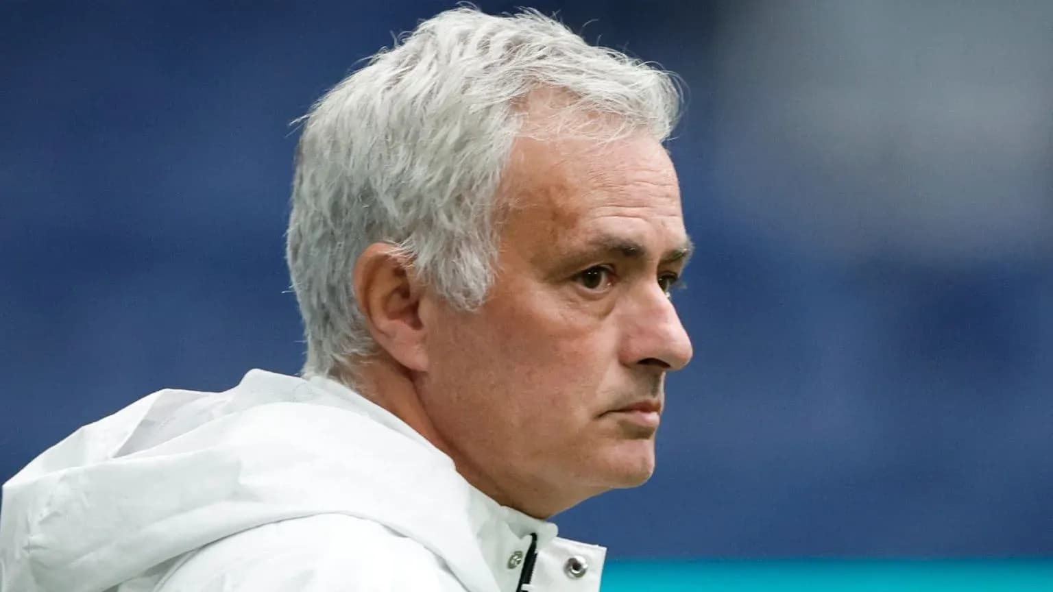 Coach with gray hair during a match Coach with gray hair during a match