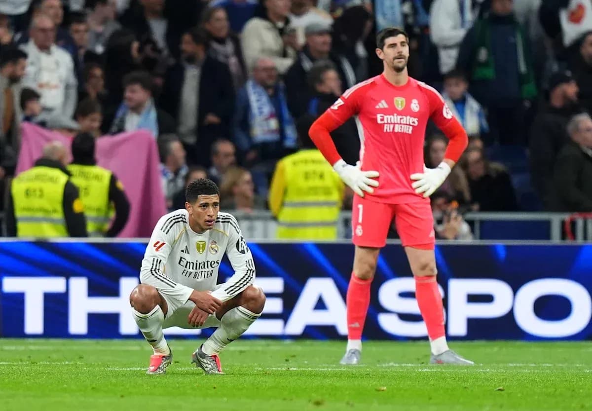 Real Madrid players reacting after a match loss Real Madrid players reacting after a match loss