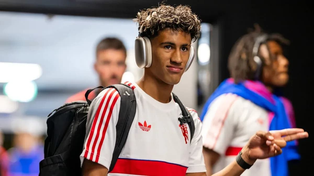 Player wearing headphones walking in hallway Player wearing headphones walking in hallway