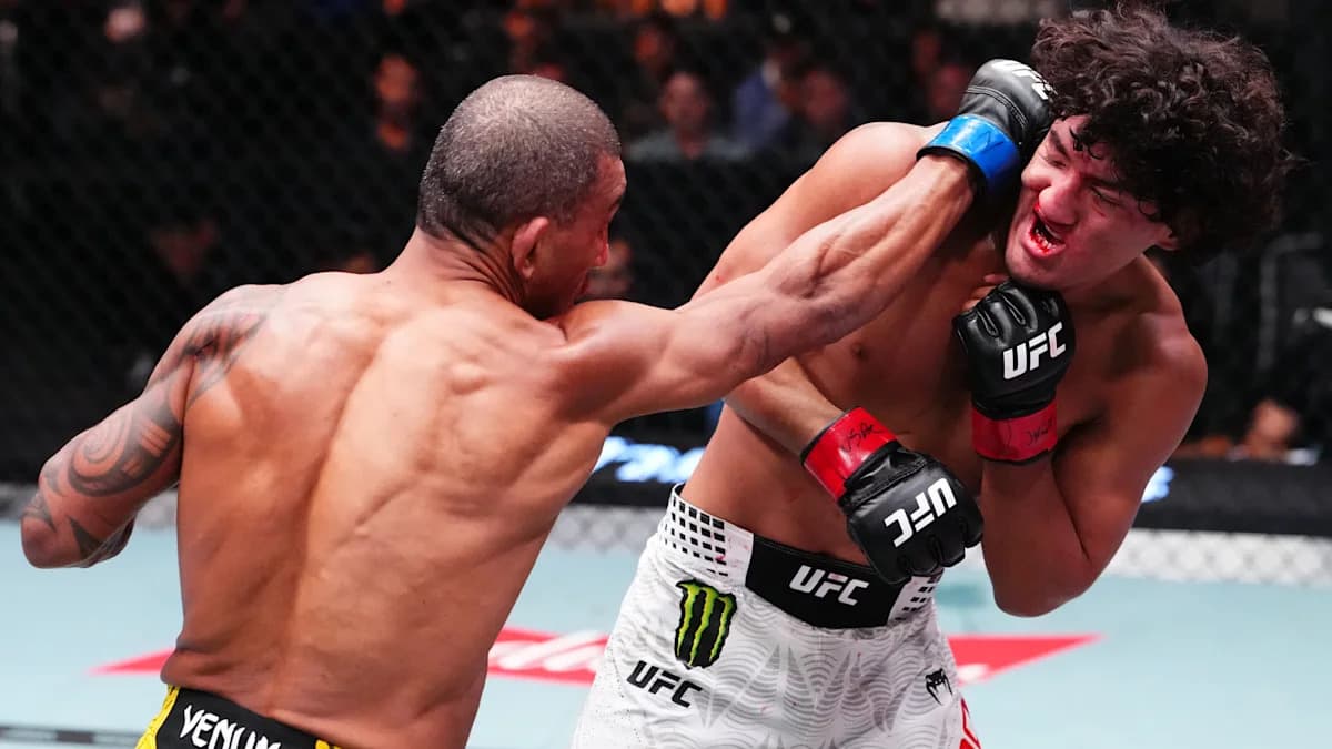 Raul Rosas Jr. Reflects on Shocking UFC Vegas 121 Ending Against Raoni Barcelos Raul Rosas Jr. Reflects on Shocking UFC Vegas 121 Ending Against Raoni Barcelos