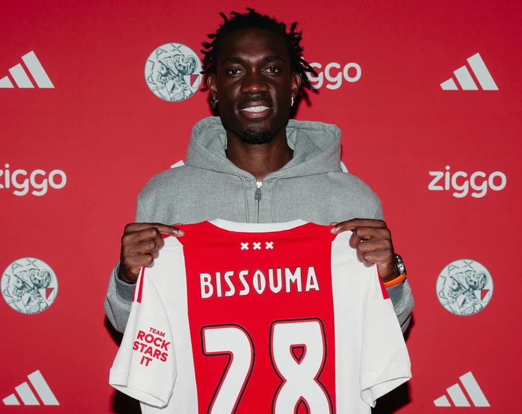 Recent Football Transfers and Managerial Changes You Might Have Missed Recent Football Transfers and Managerial Changes You Might Have Missed