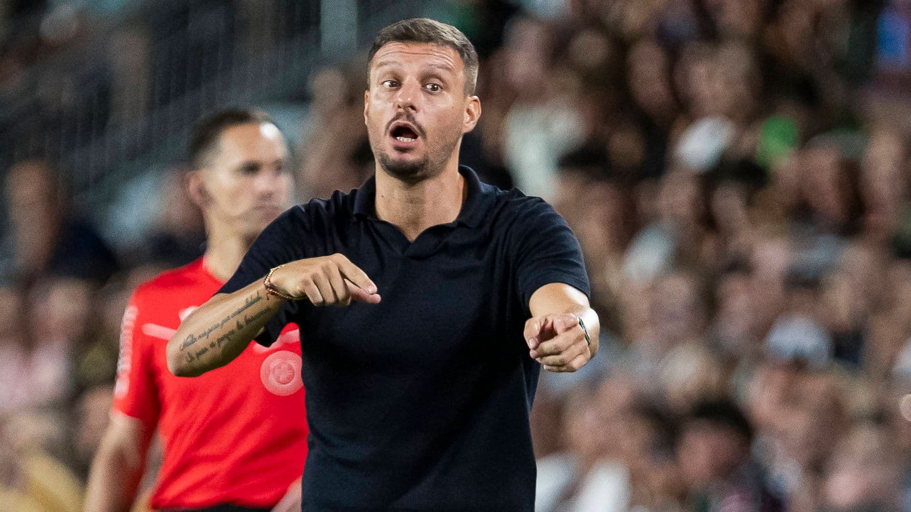 Martin Anselmi Reveals Bold Possession Strategy for Elche Against Real Madrid Martin Anselmi Reveals Bold Possession Strategy for Elche Against Real Madrid